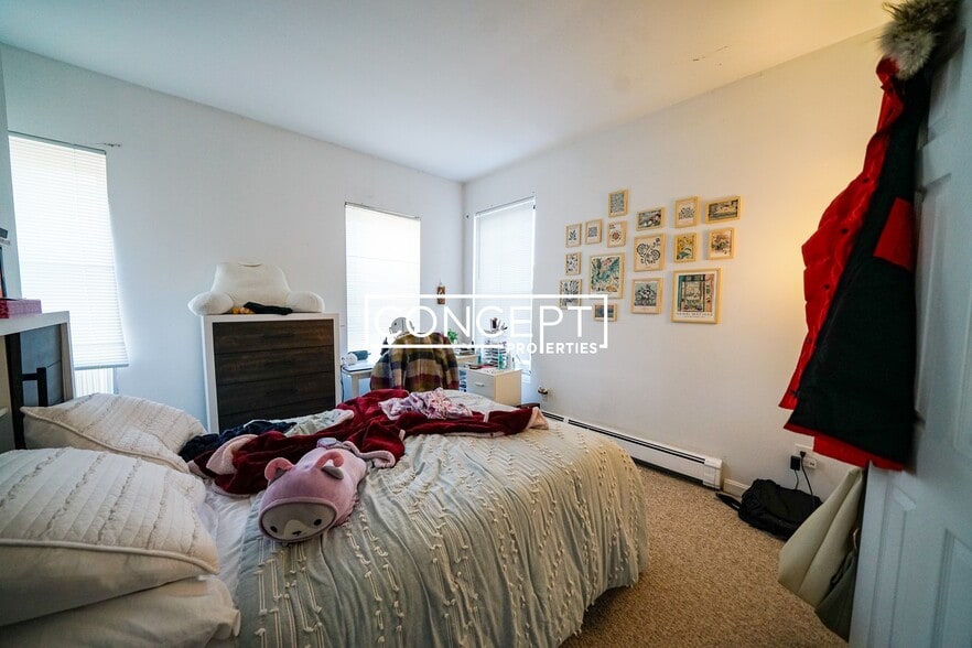 Building Photo - 486 Massachusetts Ave