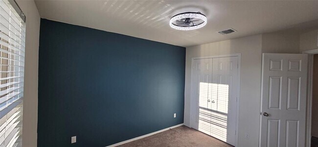 Building Photo - 153 Purple Sandpiper Ln