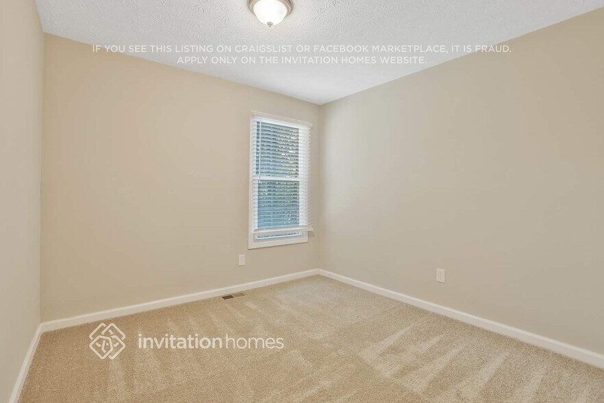 Building Photo - 3828 Willow Wood Way NW