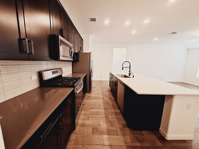 Building Photo - 2629 Bantry Rd