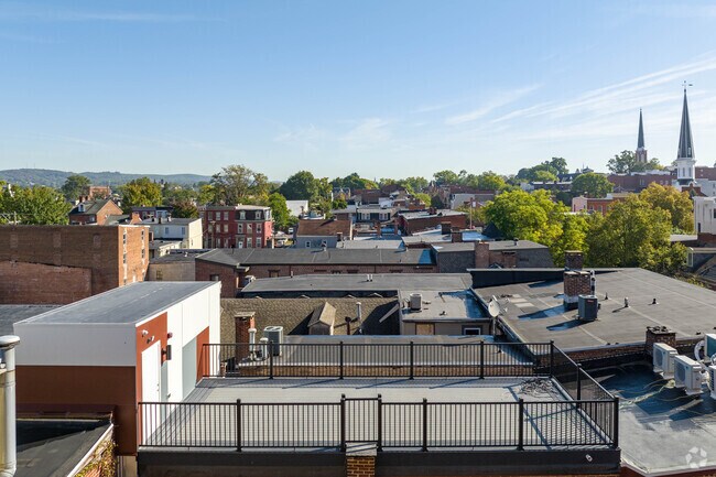 Building Photo - 25 E Philadelphia Street