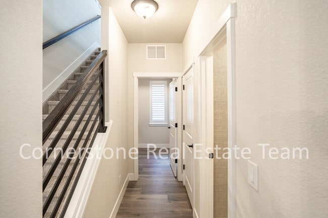 Building Photo - 747 Sage Forest Ln