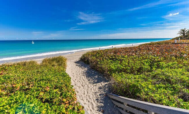 Building Photo - 420 Celestial Way