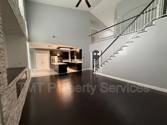 Building Photo - 70 Jade Tree Cir