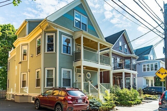 Building Photo - 73 Lexington Ave