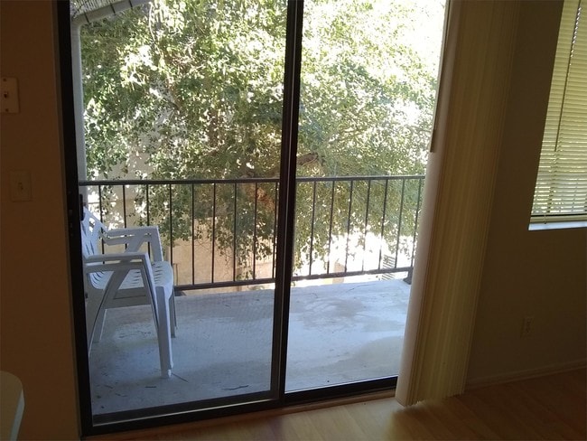 Building Photo - 1190 Ramar Rd