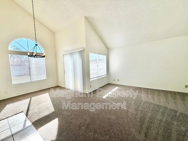 Building Photo - 25343 Ceremony Ave