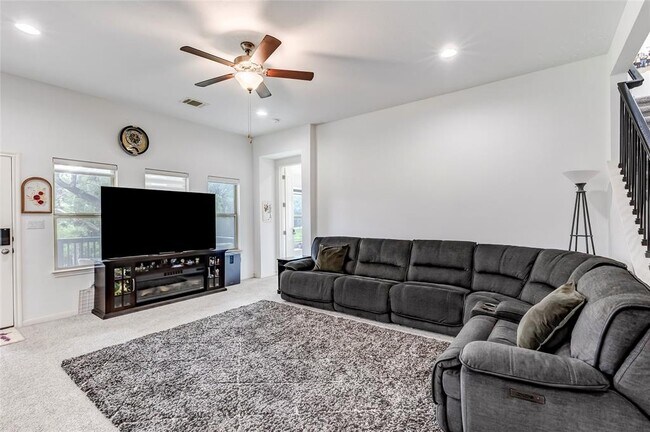 Building Photo - 728 Marbella Vista Way