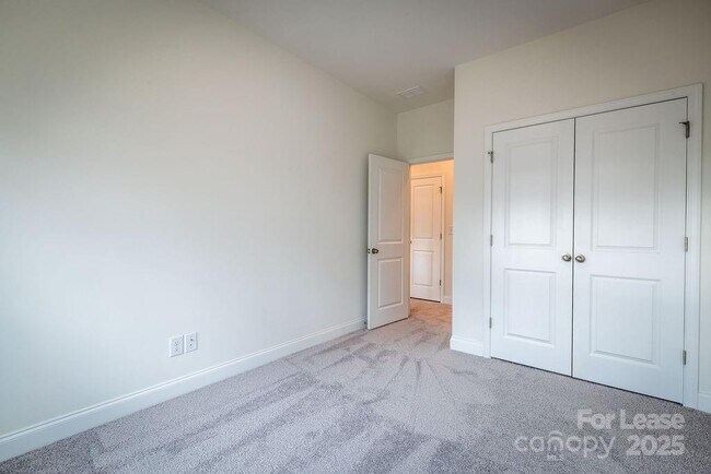 Building Photo - 5021 Cherry Gum Ct