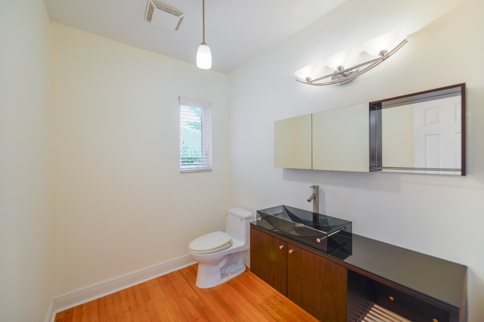 Building Photo - 911 Mariana Ave