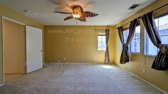 Building Photo - 2439 N Cameo Ct