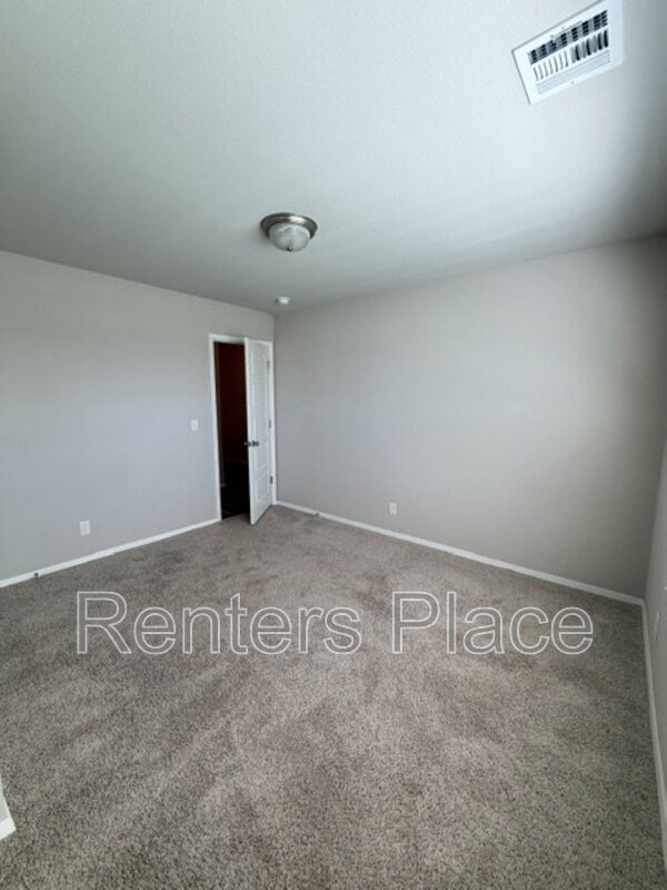 Building Photo - 8607 E 161st Pl S