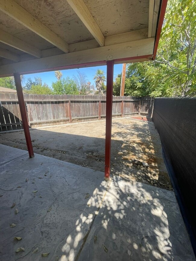 Building Photo - 939 Baldwin Rd