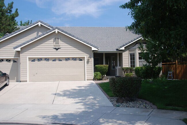 Primary Photo - Red Hawk Golf View Home