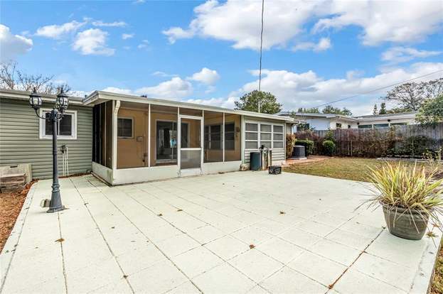 Building Photo - 1533 Bonair St