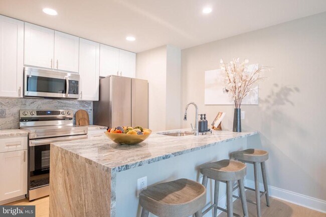 Building Photo - 2301 John F Kennedy Blvd