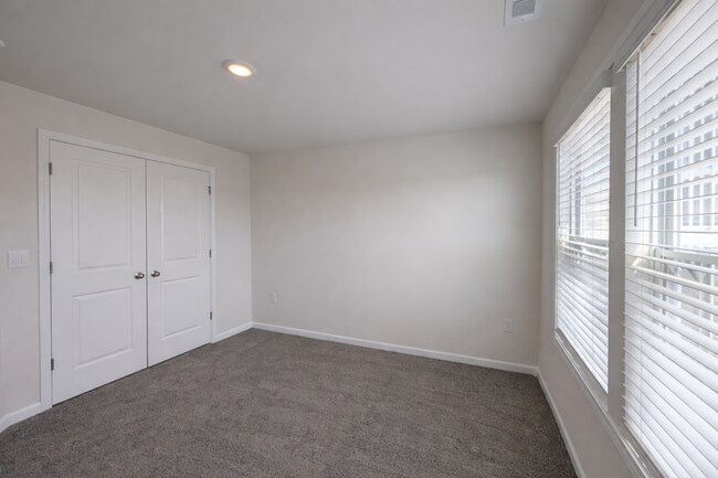 Building Photo - **6 Month Lease** New Construction Home-Hendersonville