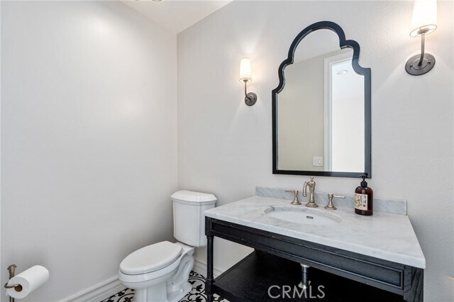 Building Photo - 1018 11th St