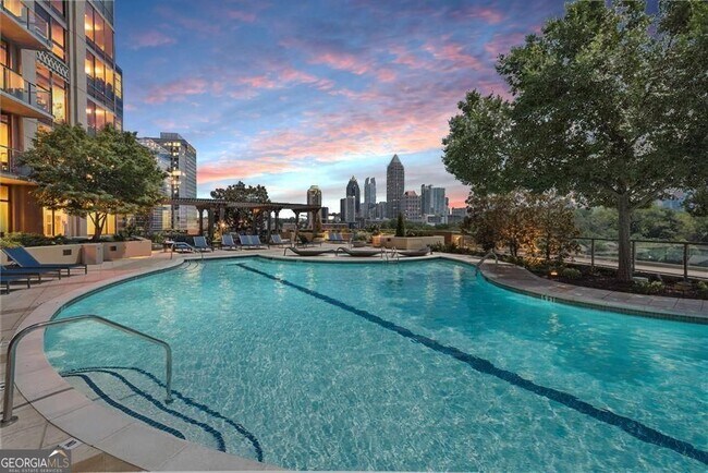 Building Photo - 270 17th St NW