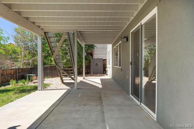 Building Photo - 10543 Laurelglen Cir