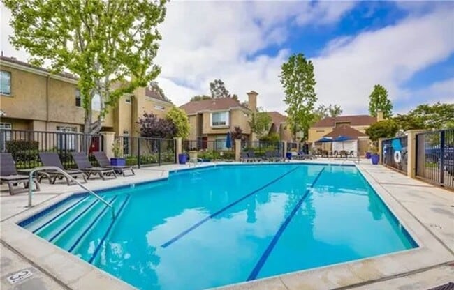 Building Photo - Charming Two Bedroom Condo in Laguna Niguel