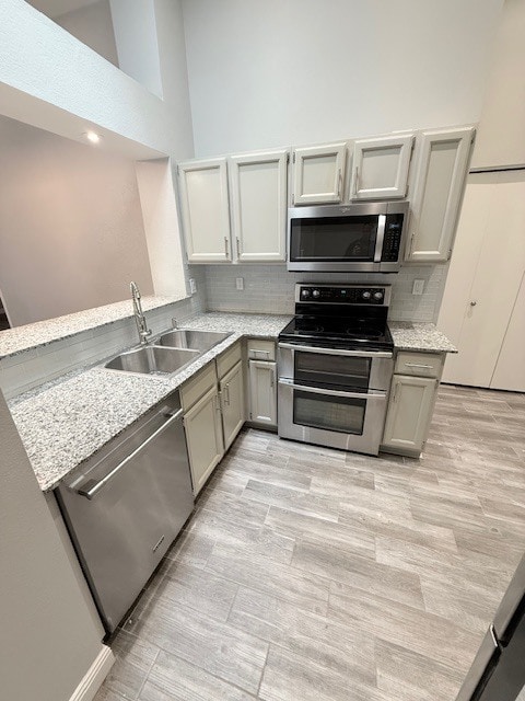 Building Photo - FOR RENT