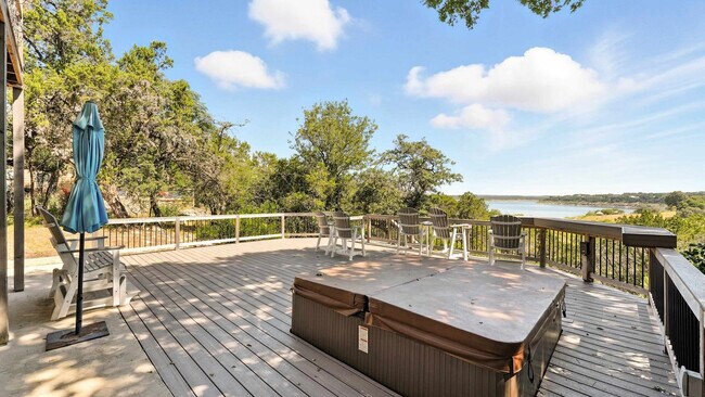 Building Photo - 1240 Canyon Springs Dr