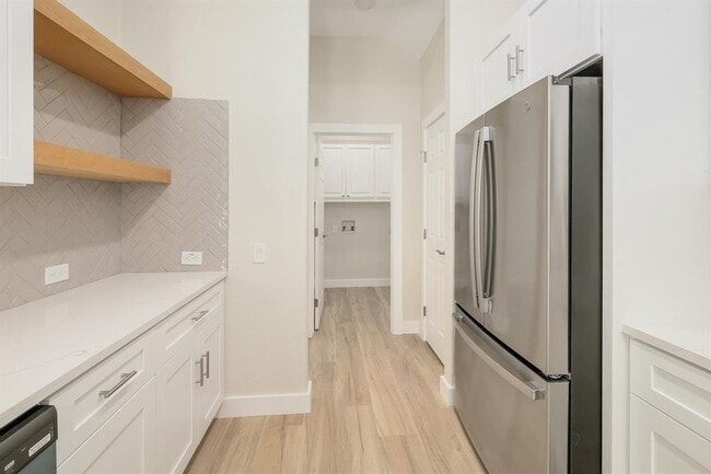 Building Photo - 19509 Brue St