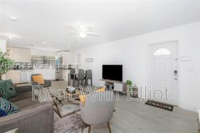 Building Photo - 201 Columbus Pkwy