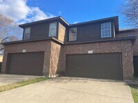 Building Photo - 1256 Redman Ave