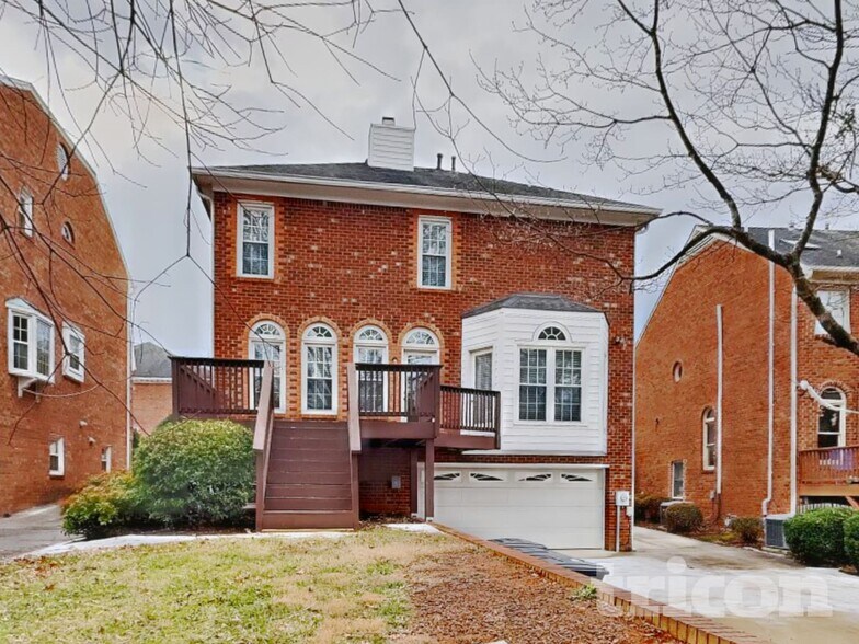 Building Photo - 6013 Rittenhouse Rd