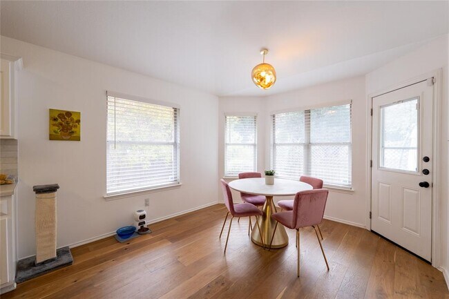 Building Photo - 13455 Moscow Trail