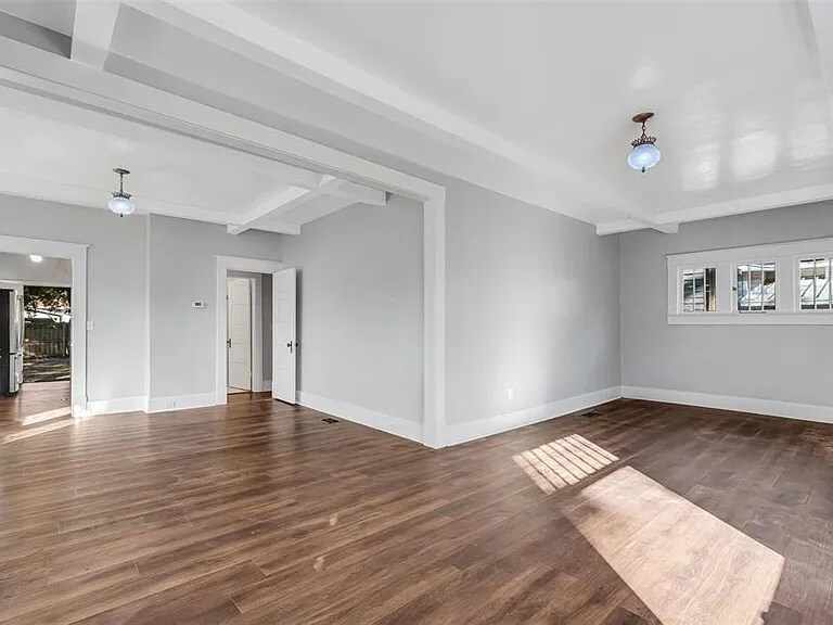 Building Photo - 7327 1st Ave N