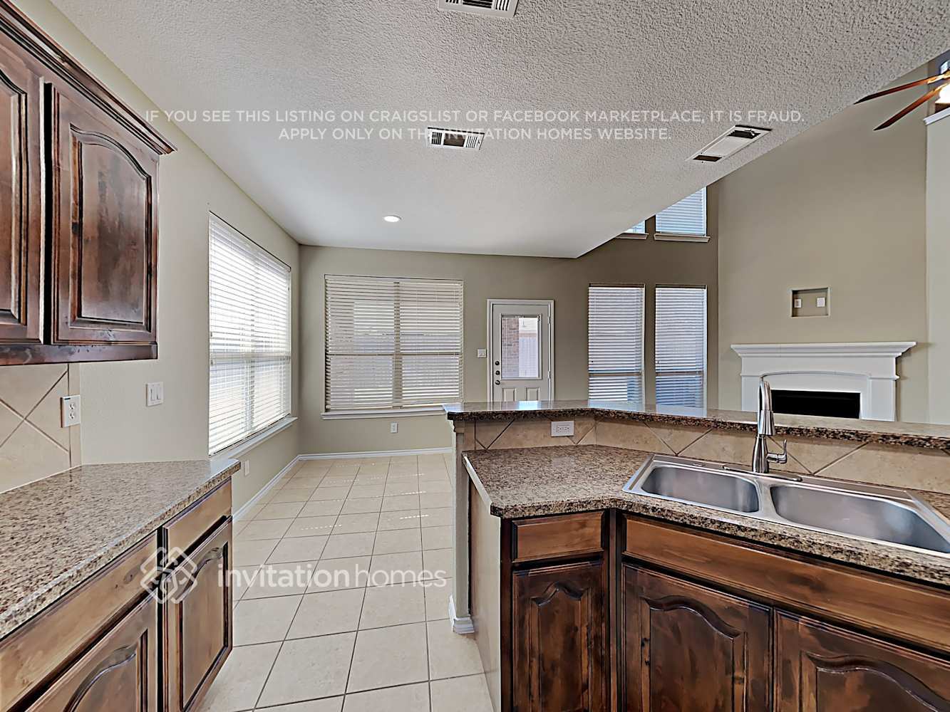 Building Photo - 2222 Whitney Dr