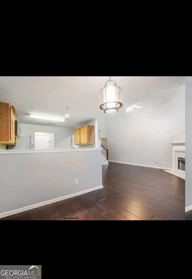 Building Photo - 5563 Windfall Ln