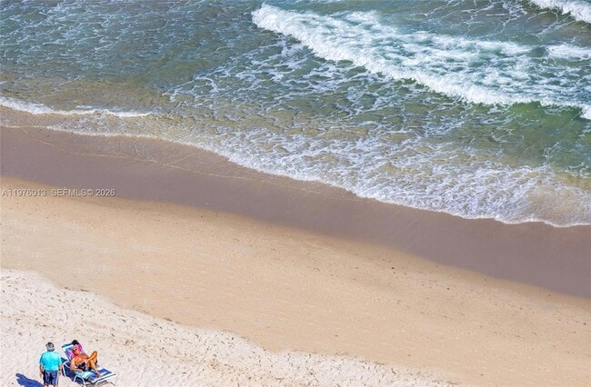 Building Photo - 4010 Galt Ocean Dr