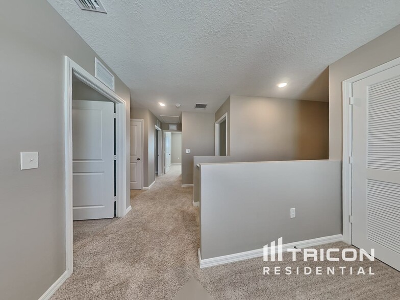 Building Photo - 29350 Fedora Cir