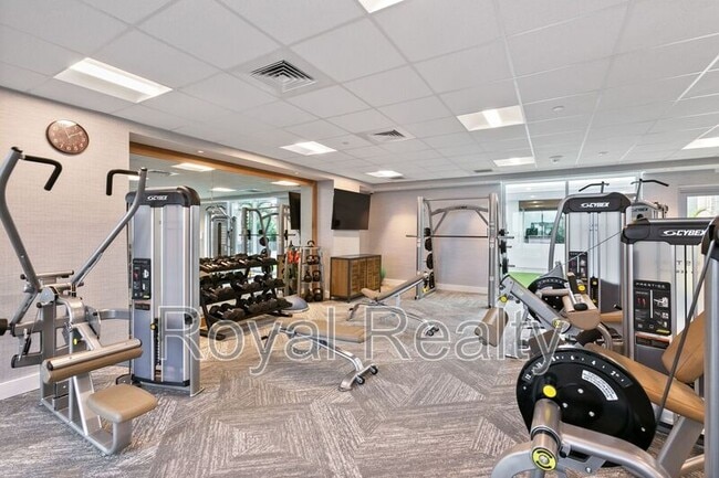 Building Photo - 629 Ke’eaumoku St