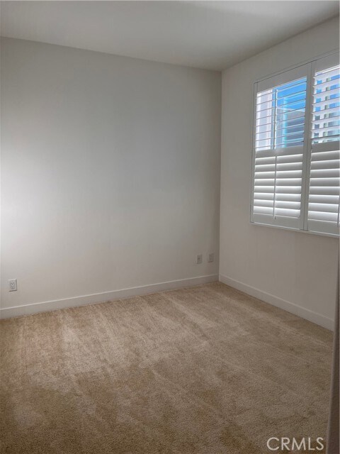 Building Photo - 26909 Pathfinder Ln