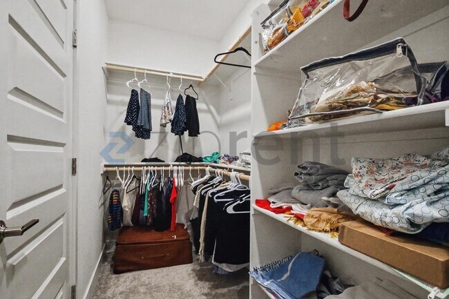 Building Photo - 12743 Blueblanc Way