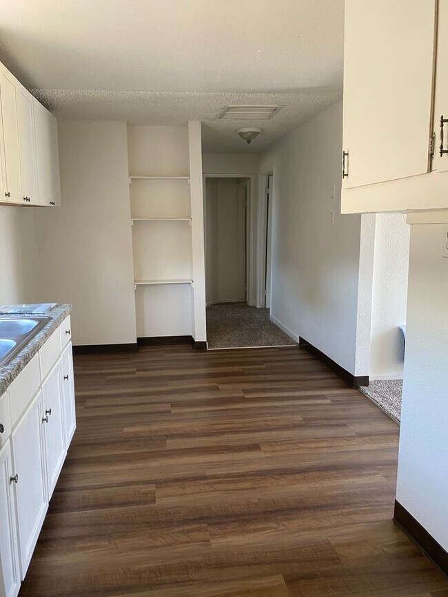 Building Photo - happyvalley5410