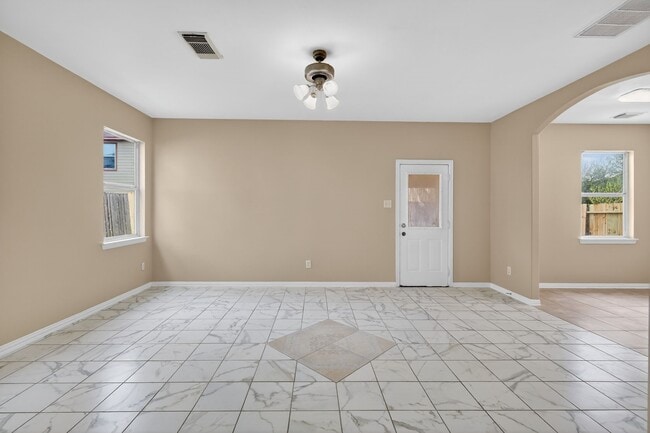 Building Photo - 3215 Sapphire Star Dr