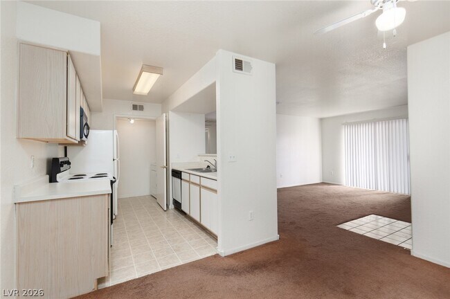 Building Photo - 2300 E Silverado Ranch Blvd
