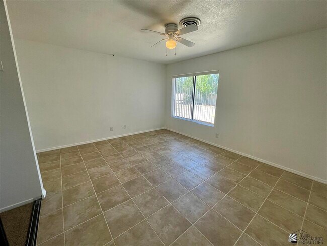 Building Photo - 12374 E Camino Loma Vista