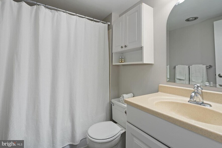 Building Photo - 5300 Holmes Run Pky