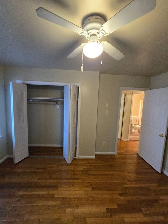 Building Photo - 3 BR House in S. Chesterfield - Available Now!