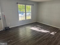 Building Photo - 100 Cypress Dr