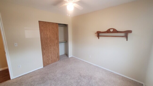 Building Photo - Charming 4-Bedroom West Point Retreat with...