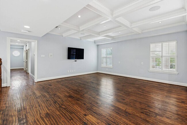 Building Photo - 1705 S Cottonwood Valley Cir