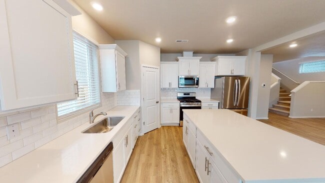 Building Photo - New Construction, Near Bridgeport, Beautiful Plank Flooring on Main, Central Air